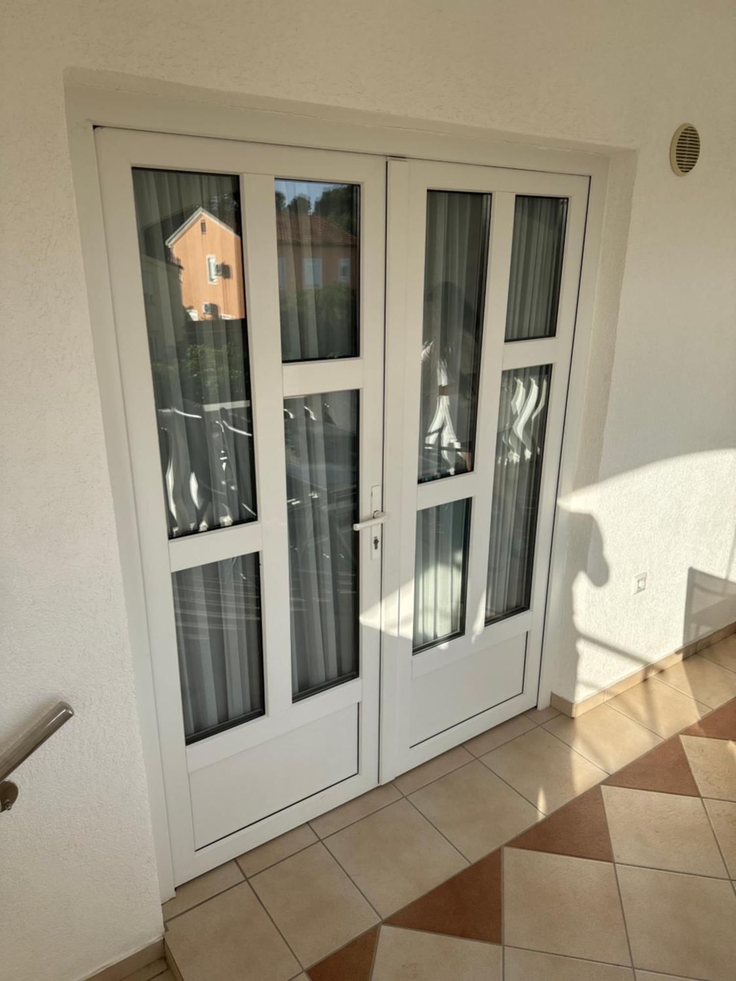 Apartman J&B Daire Vir Dış mekan fotoğraf